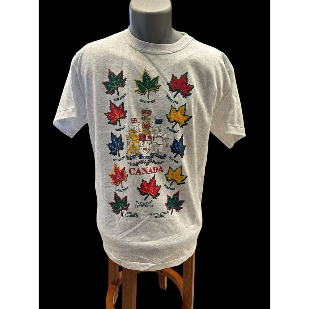 Vintage SK Sportswear Province Of Canada, Maple Leafs Spell-Out-T-Shirt 1990s